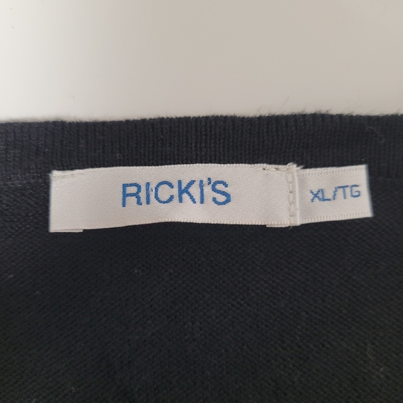 Ricki's Heart Pattern Sweater - Picture 4 of 6